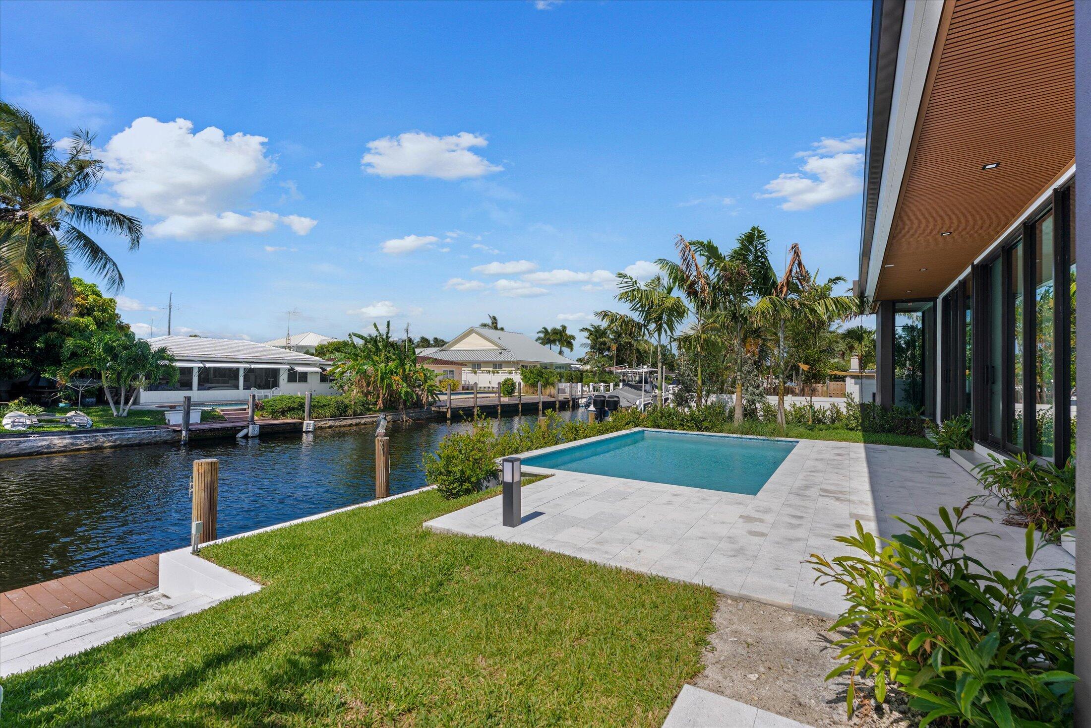 1201 Guava Fort Lauderdale, FL 33315