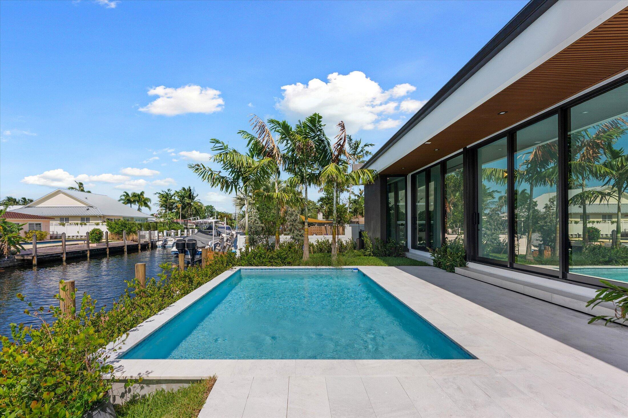 1201 Guava Fort Lauderdale, FL 33315