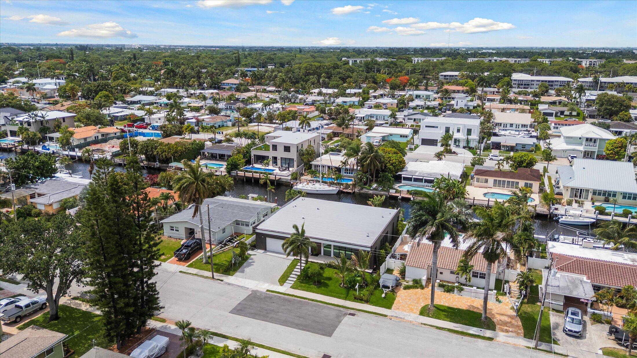 1201 Guava Fort Lauderdale, FL 33315