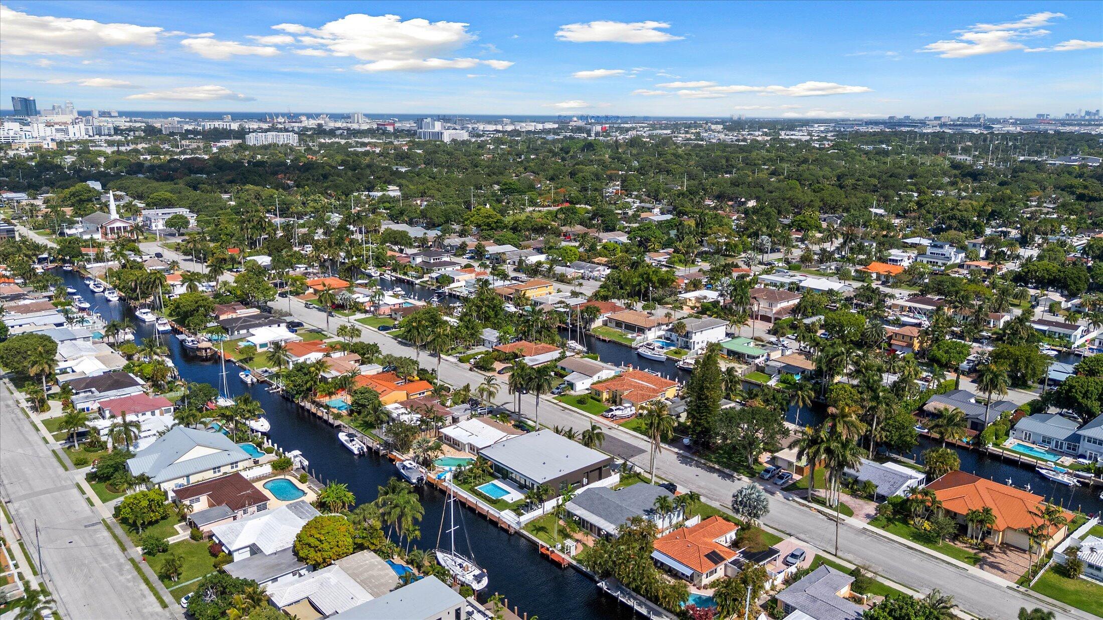 1201 Guava Fort Lauderdale, FL 33315