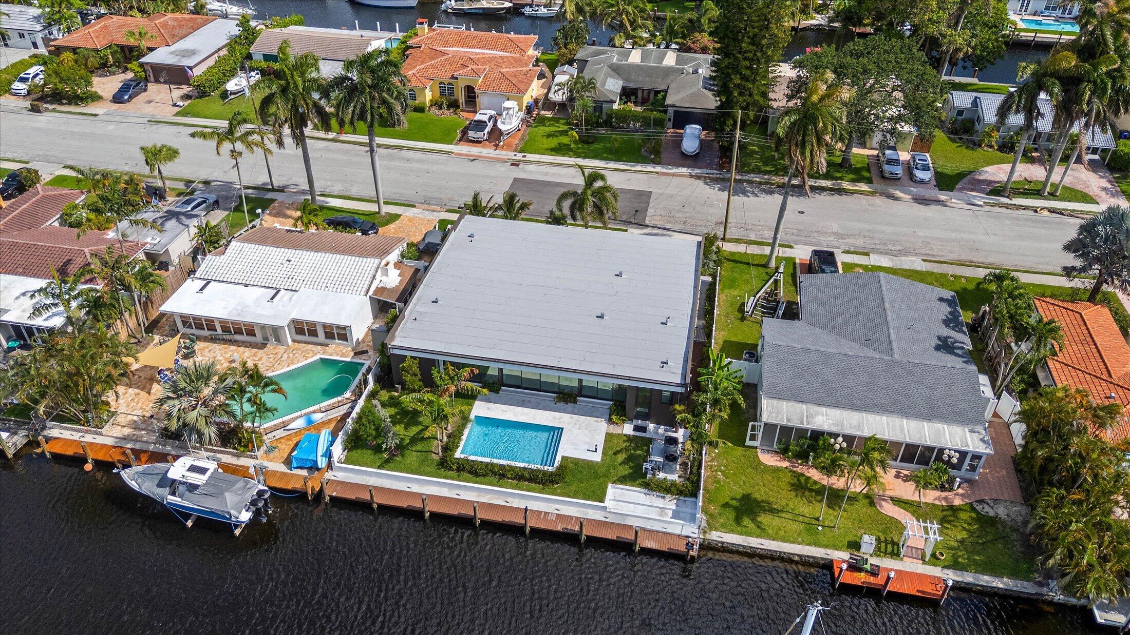 1201 Guava Fort Lauderdale, FL 33315
