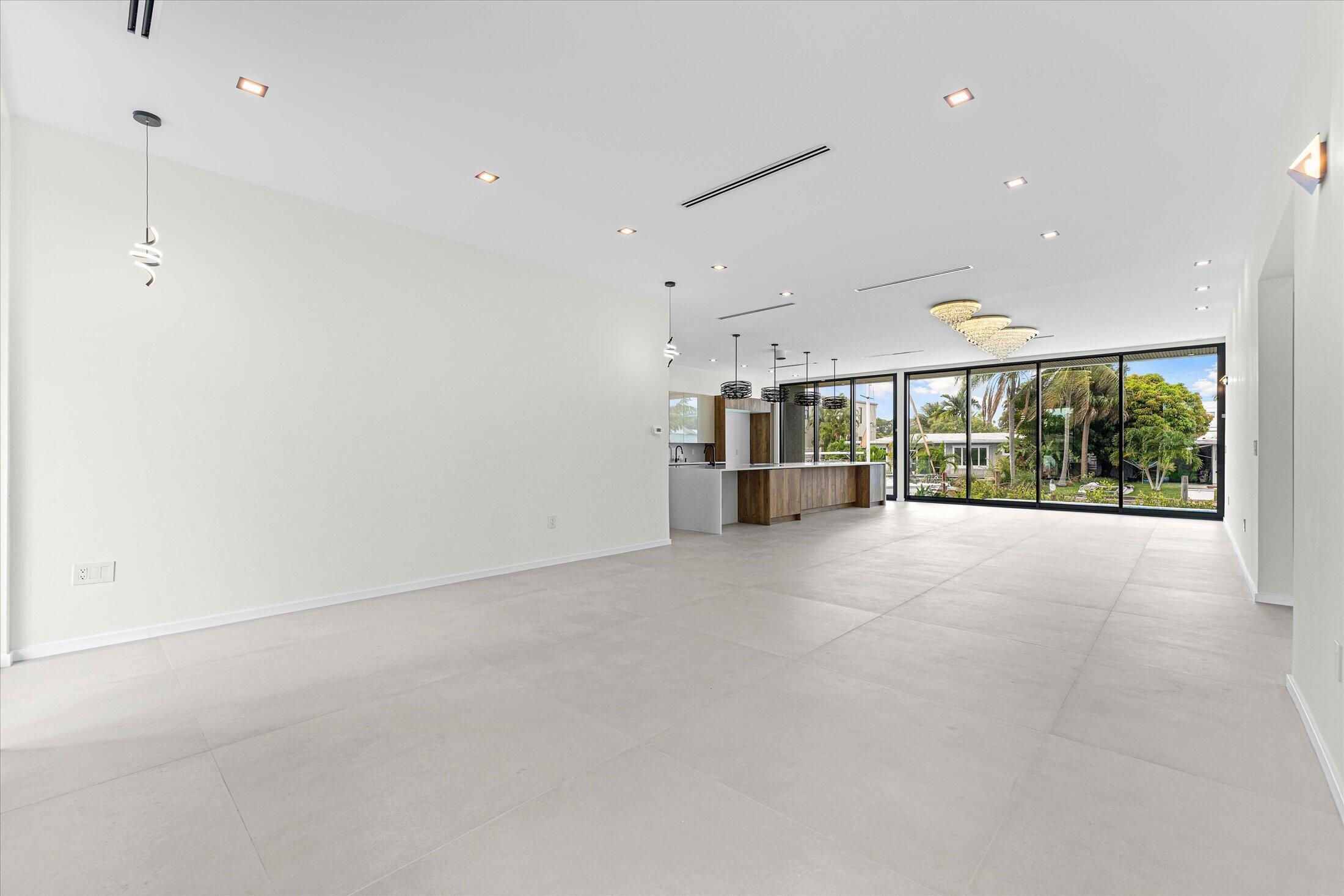 1201 Guava Fort Lauderdale, FL 33315