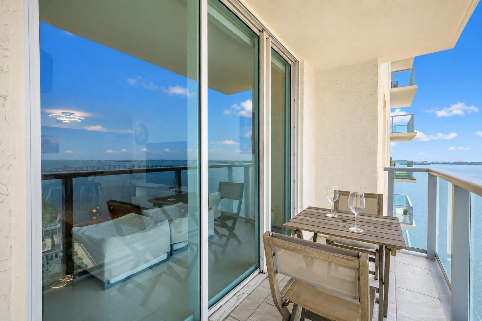 image The Mark on Brickell39