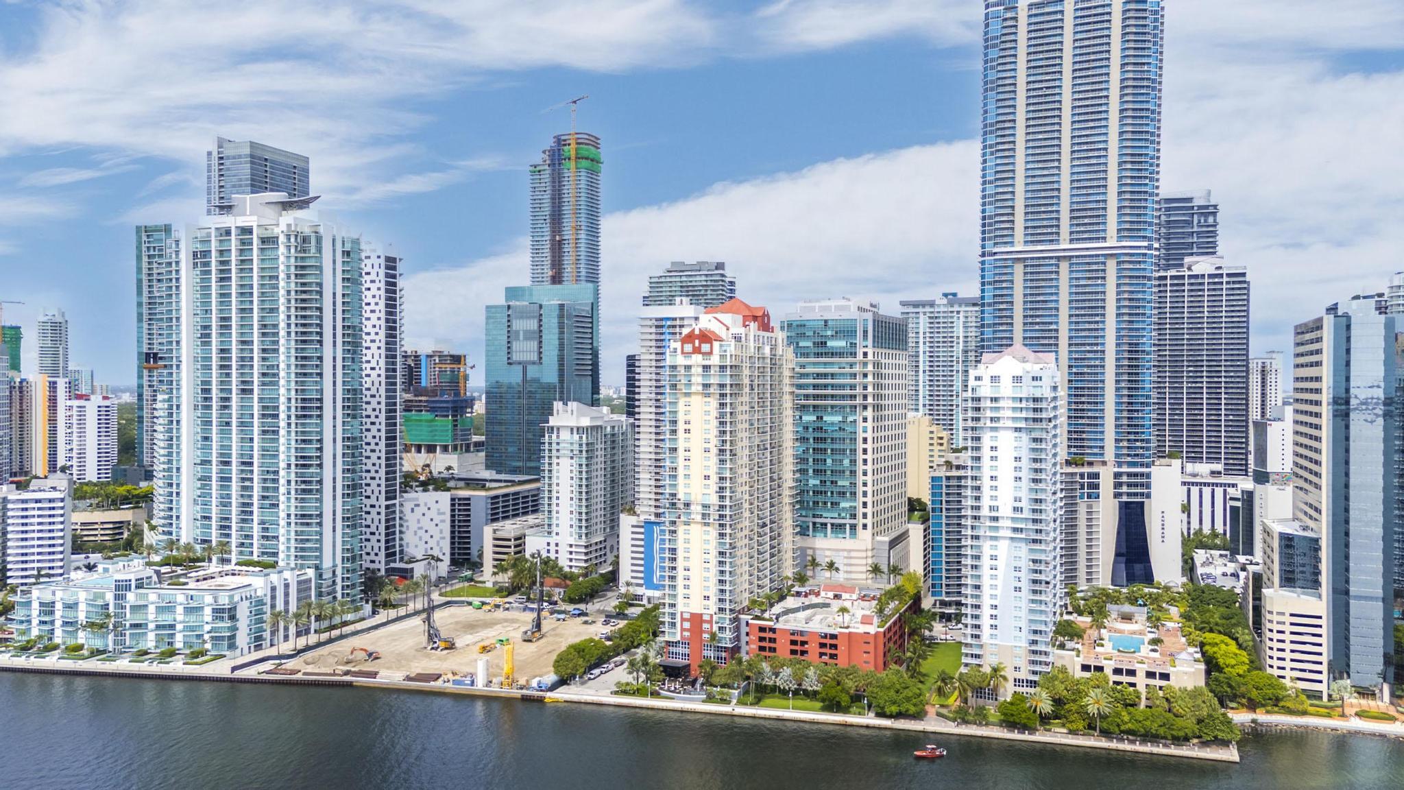 image The Mark on Brickell55