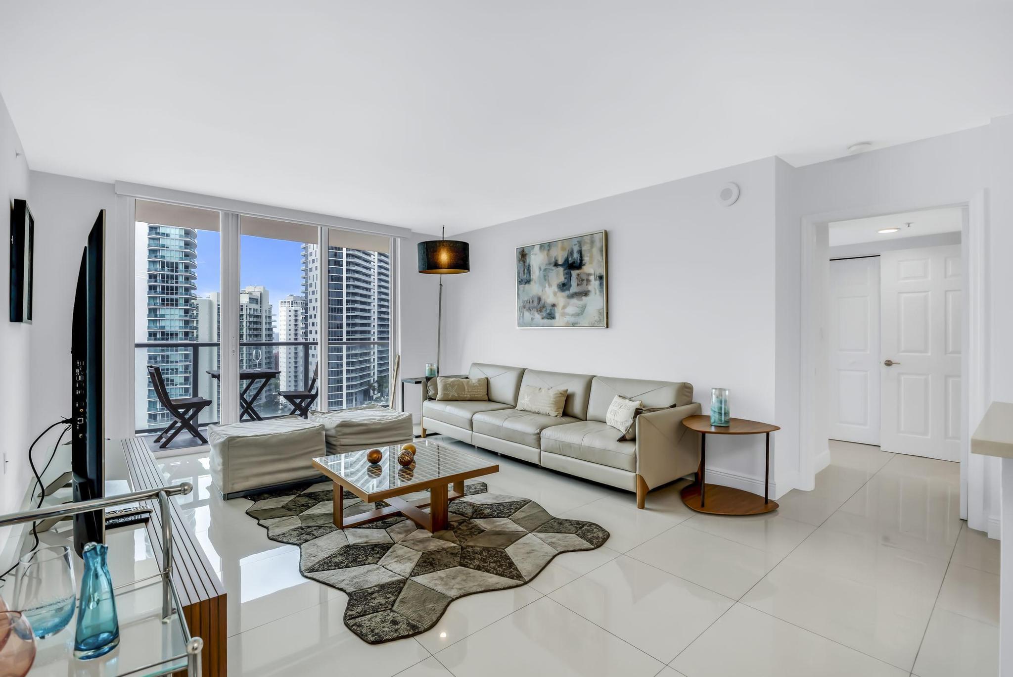 image The Mark on Brickell6