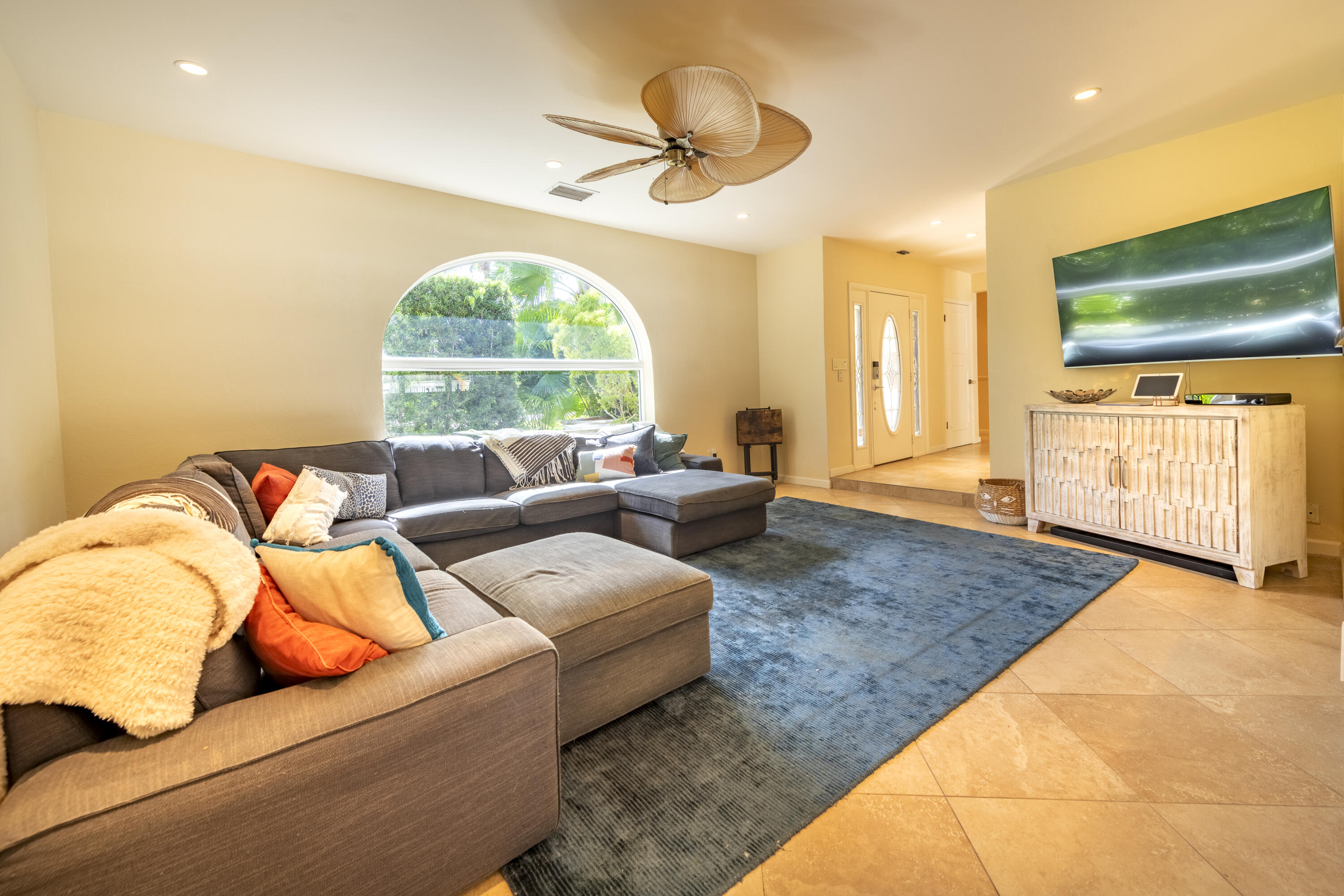2314 Desota Dr Fort Lauderdale, FL 33301