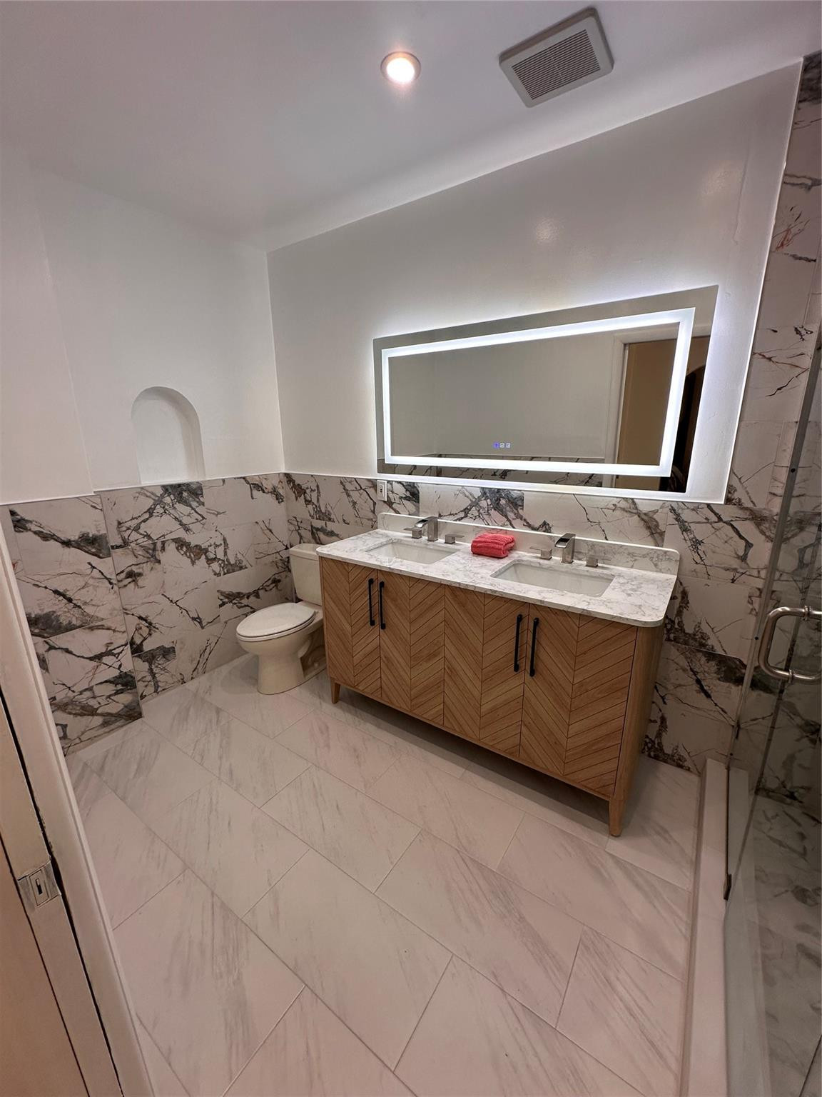 2314 Desota Dr Fort Lauderdale, FL 33301
