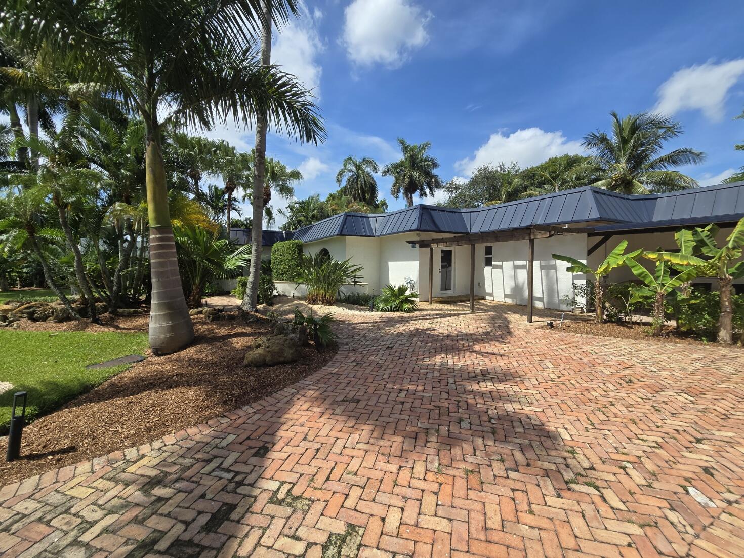2314 Desota Dr Fort Lauderdale, FL 33301
