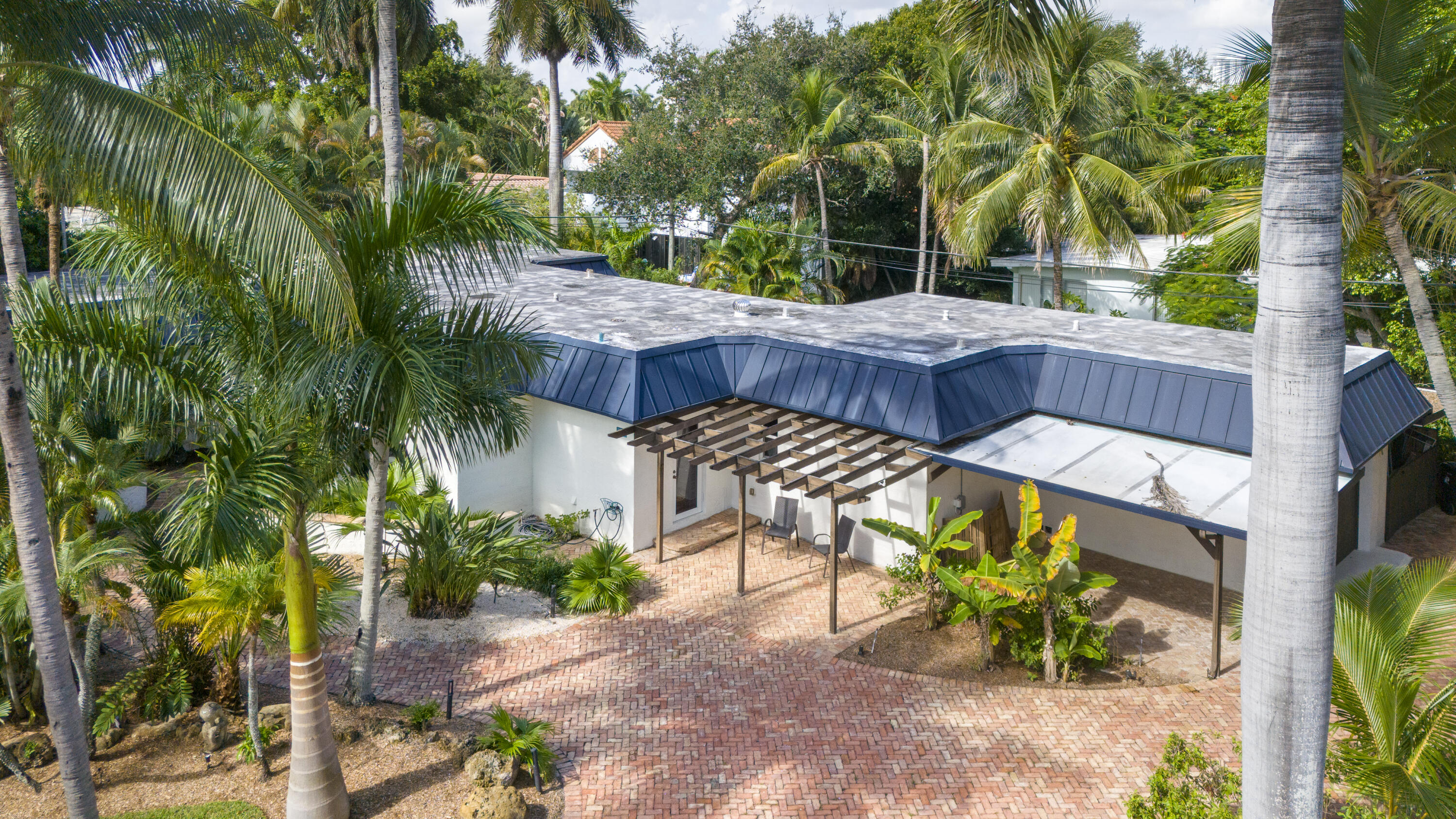 2314 Desota Dr Fort Lauderdale, FL 33301