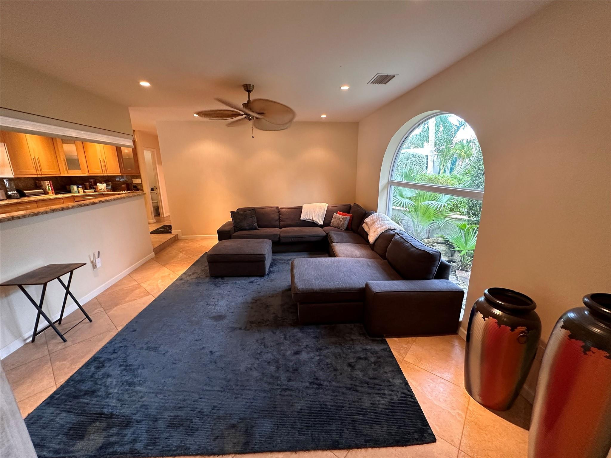 2314 Desota Dr Fort Lauderdale, FL 33301