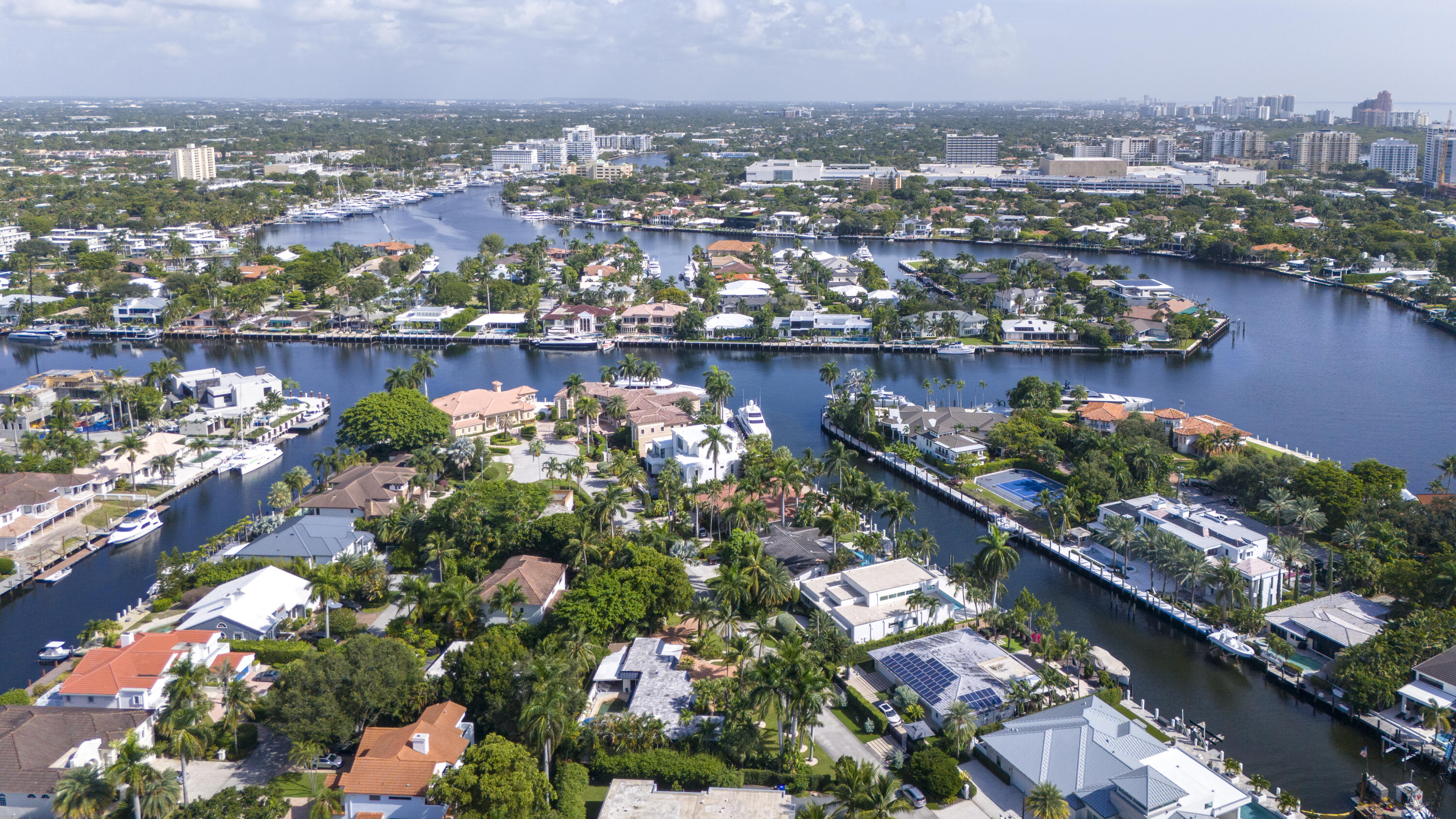 2314 Desota Dr Fort Lauderdale, FL 33301