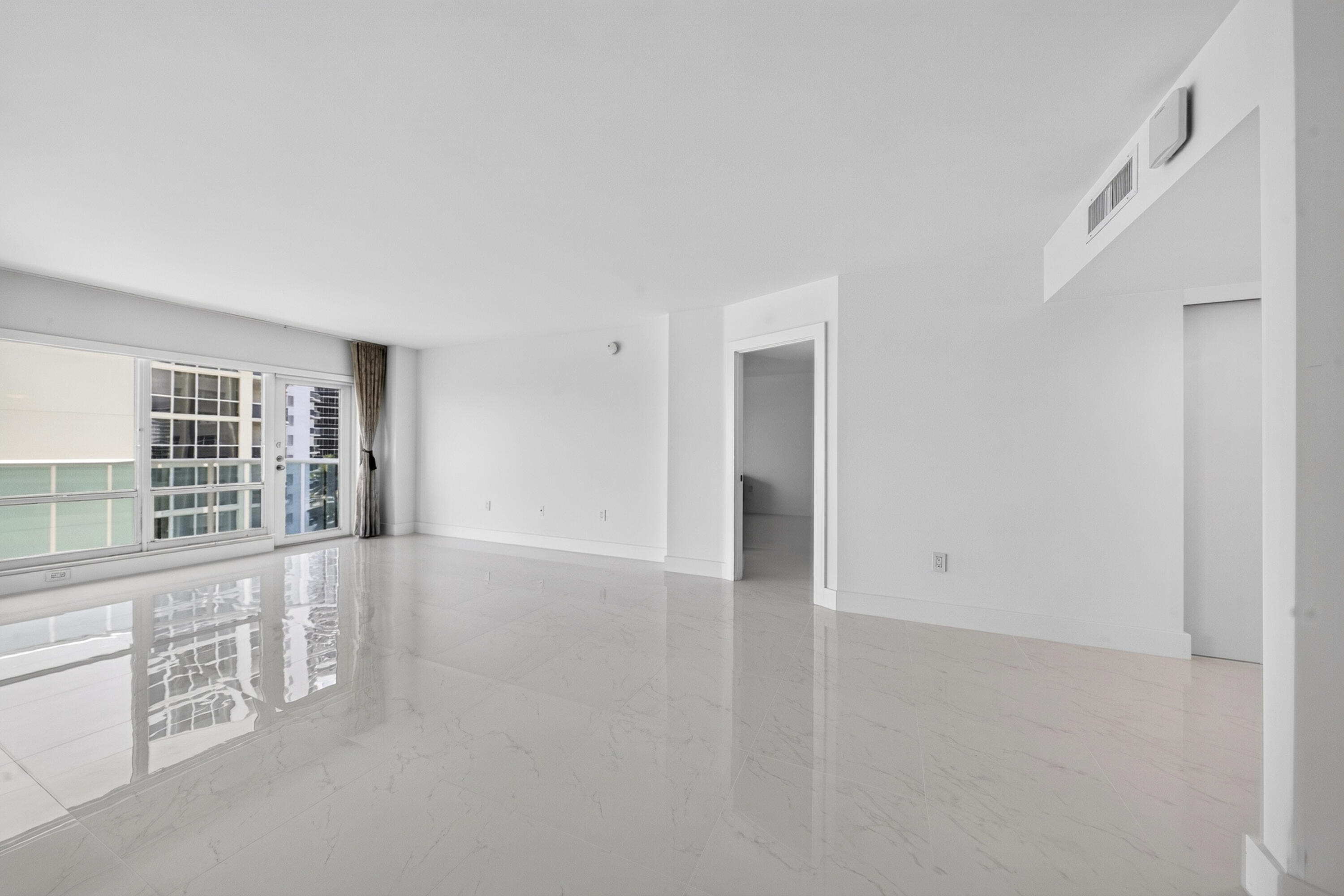 3400 Galt Ocean Dr #606S Fort Lauderdale, FL 33308