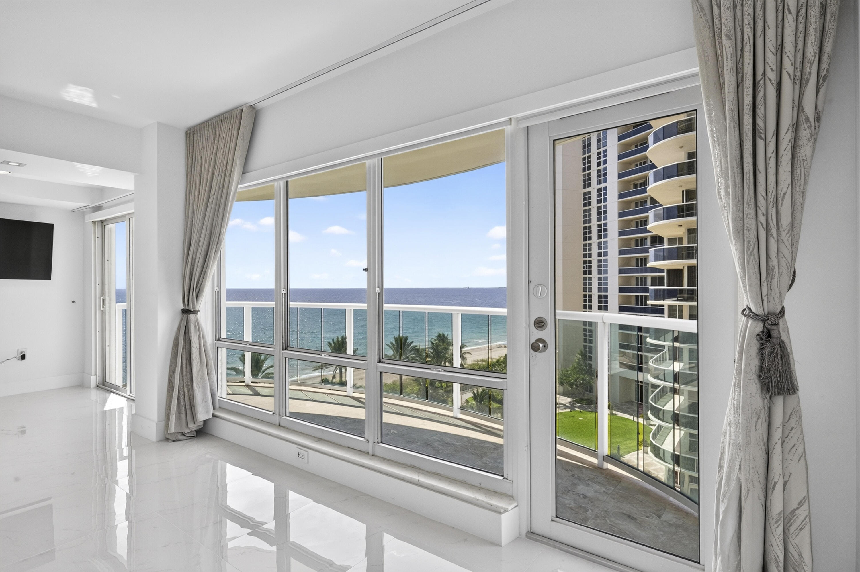 3400 Galt Ocean Dr #606S Fort Lauderdale, FL 33308