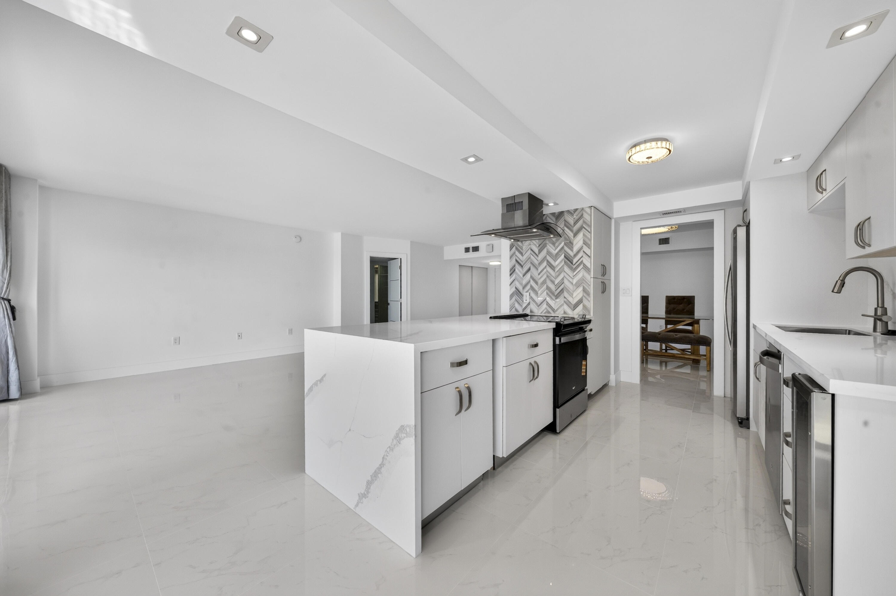 3400 Galt Ocean Dr #606S Fort Lauderdale, FL 33308