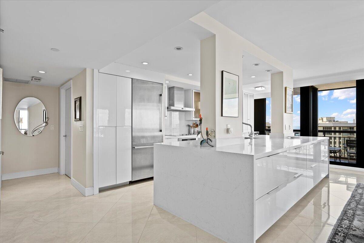 4100 N Ocean Dr #2304