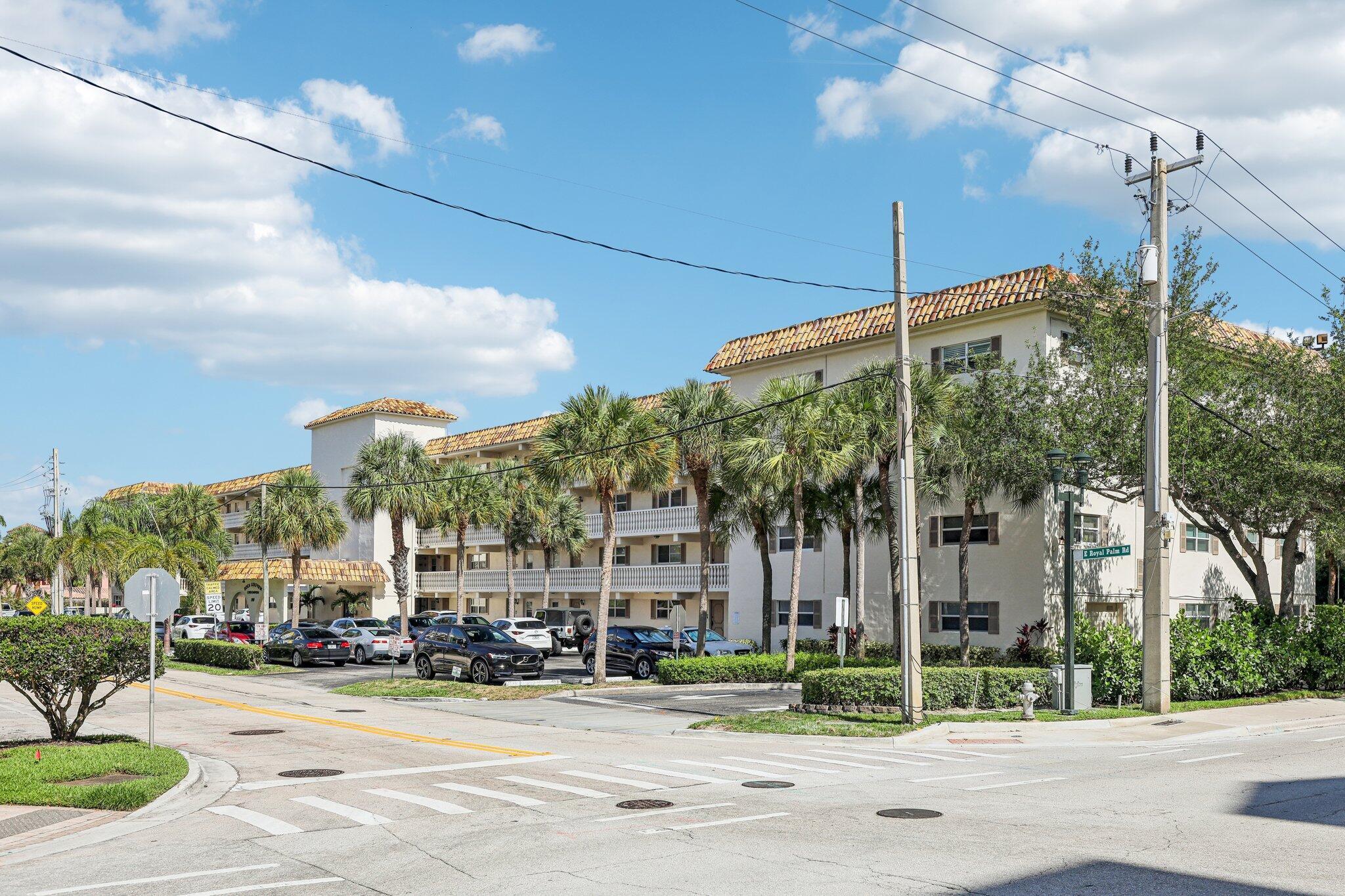 200 E Royal Palm Rd #3040