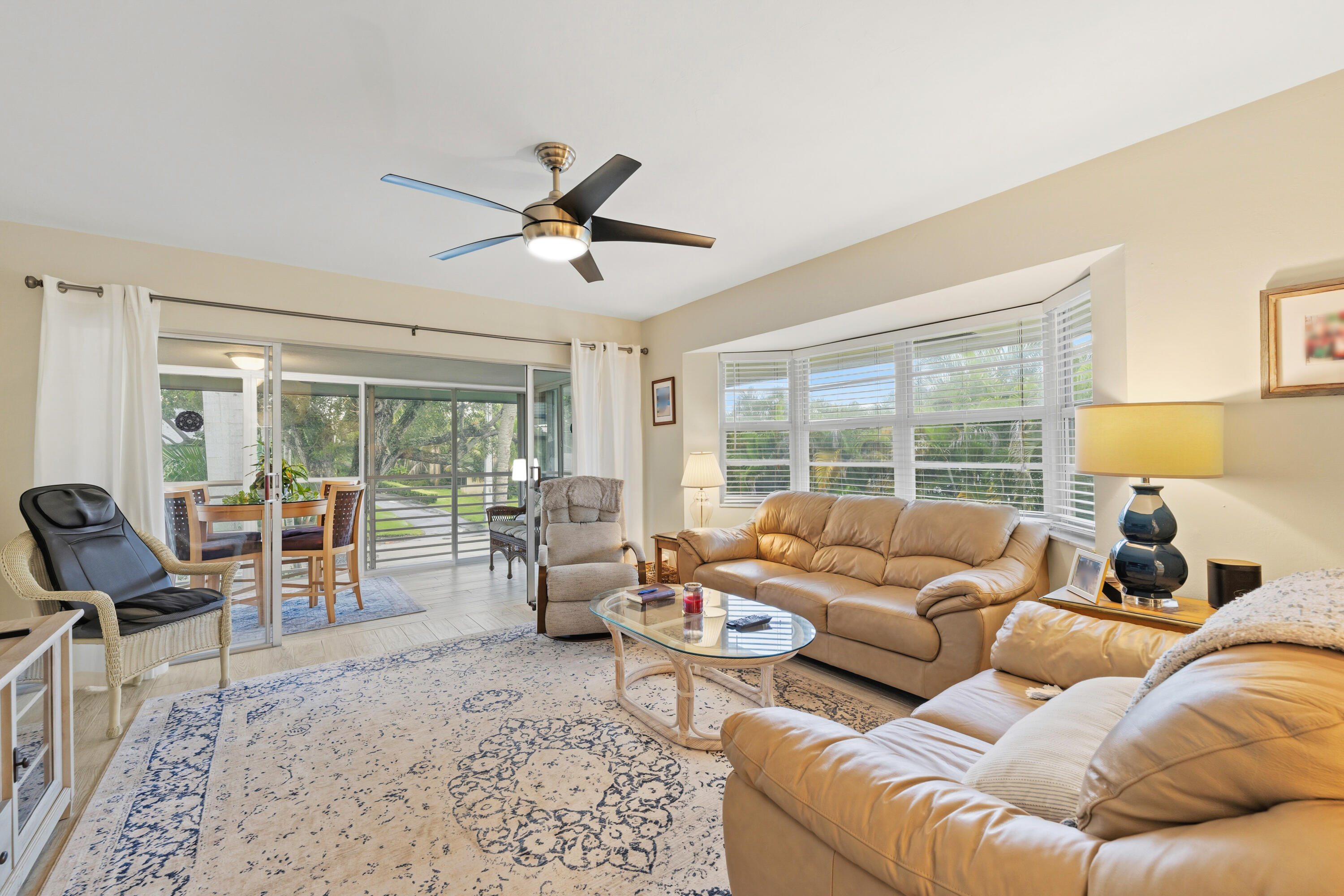 2 Gdn St #201M