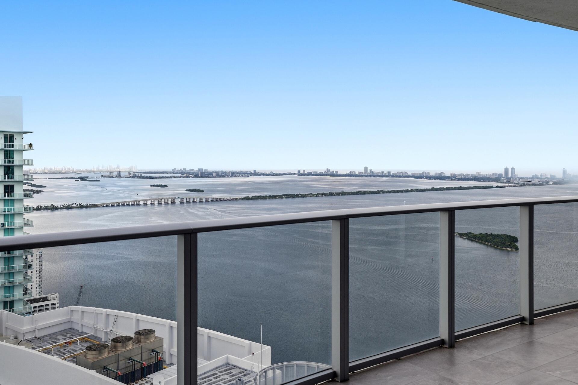 image Aria on the Bay22