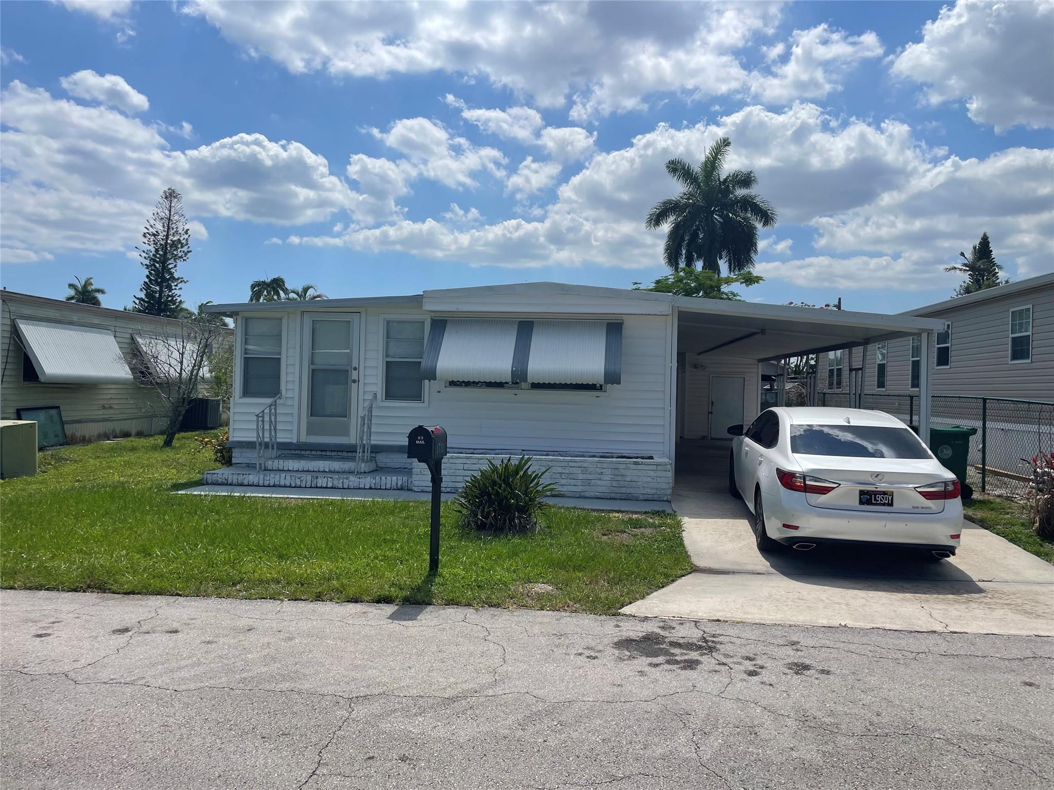 1711 SW 84th Ave