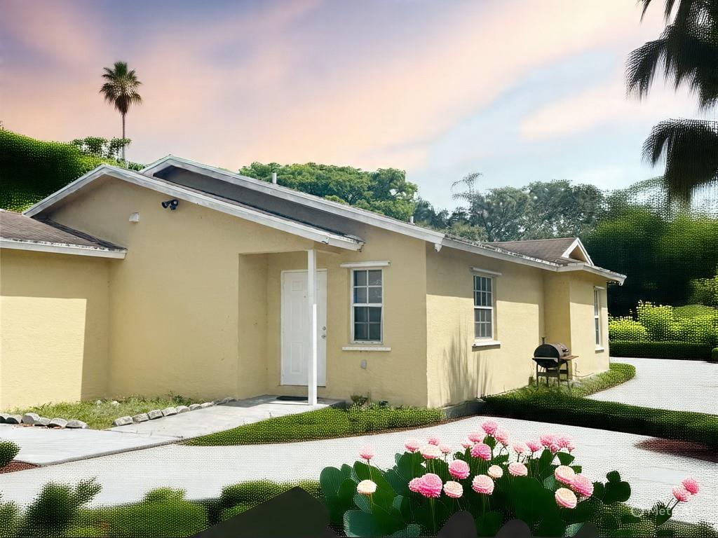 1136 NW 5th Ct