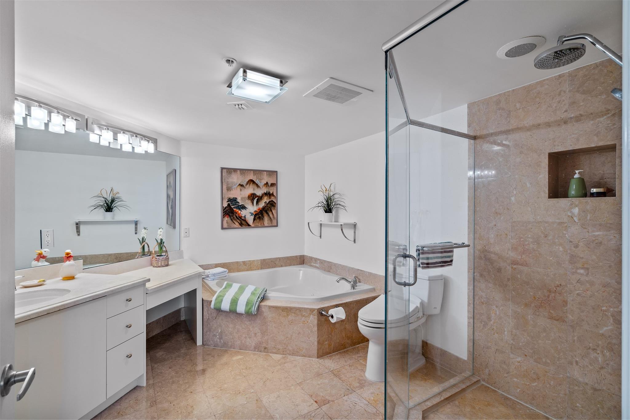 2011 N Ocean Blvd #1601N Fort Lauderdale, FL 33305