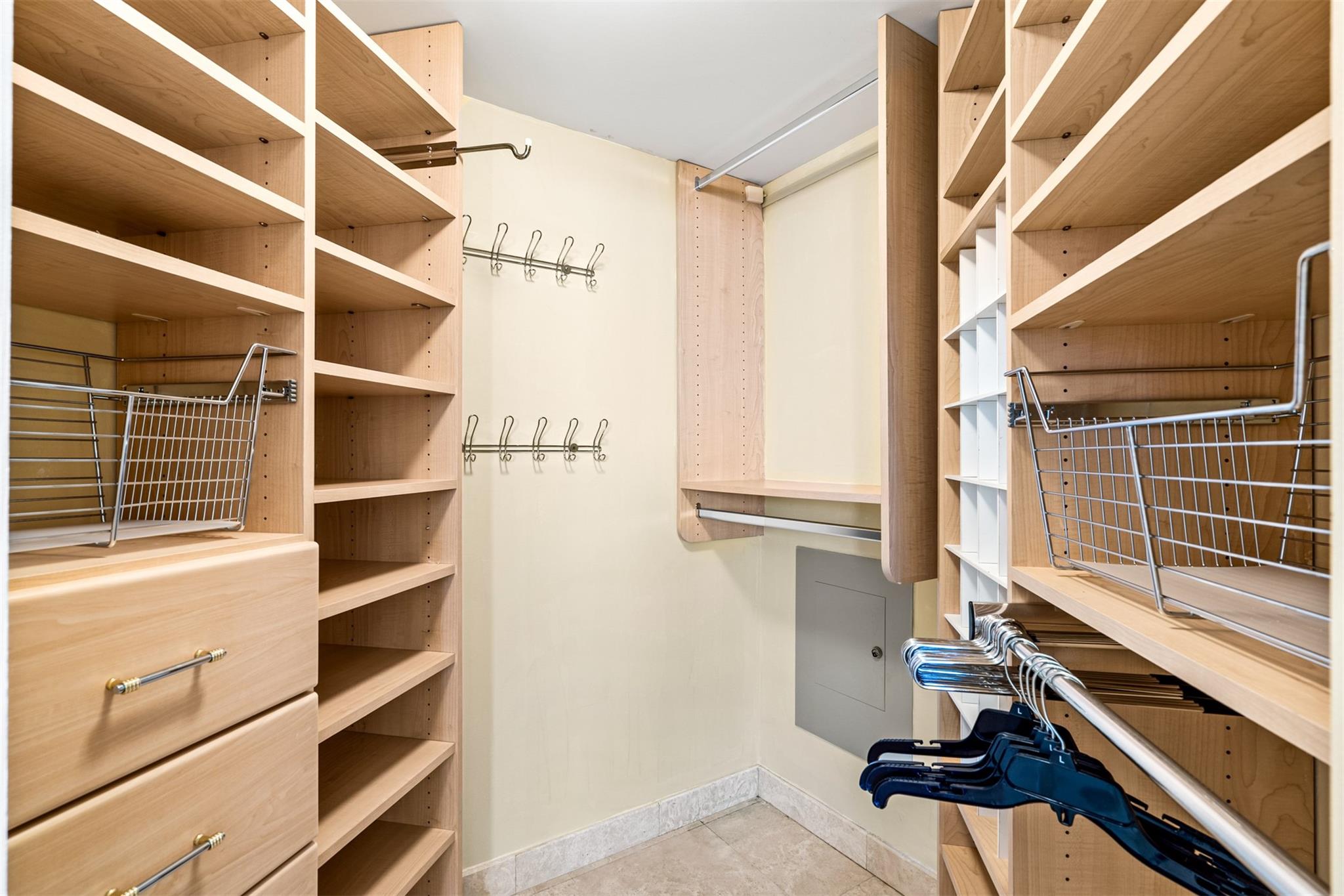 2011 N Ocean Blvd #1601N Fort Lauderdale, FL 33305