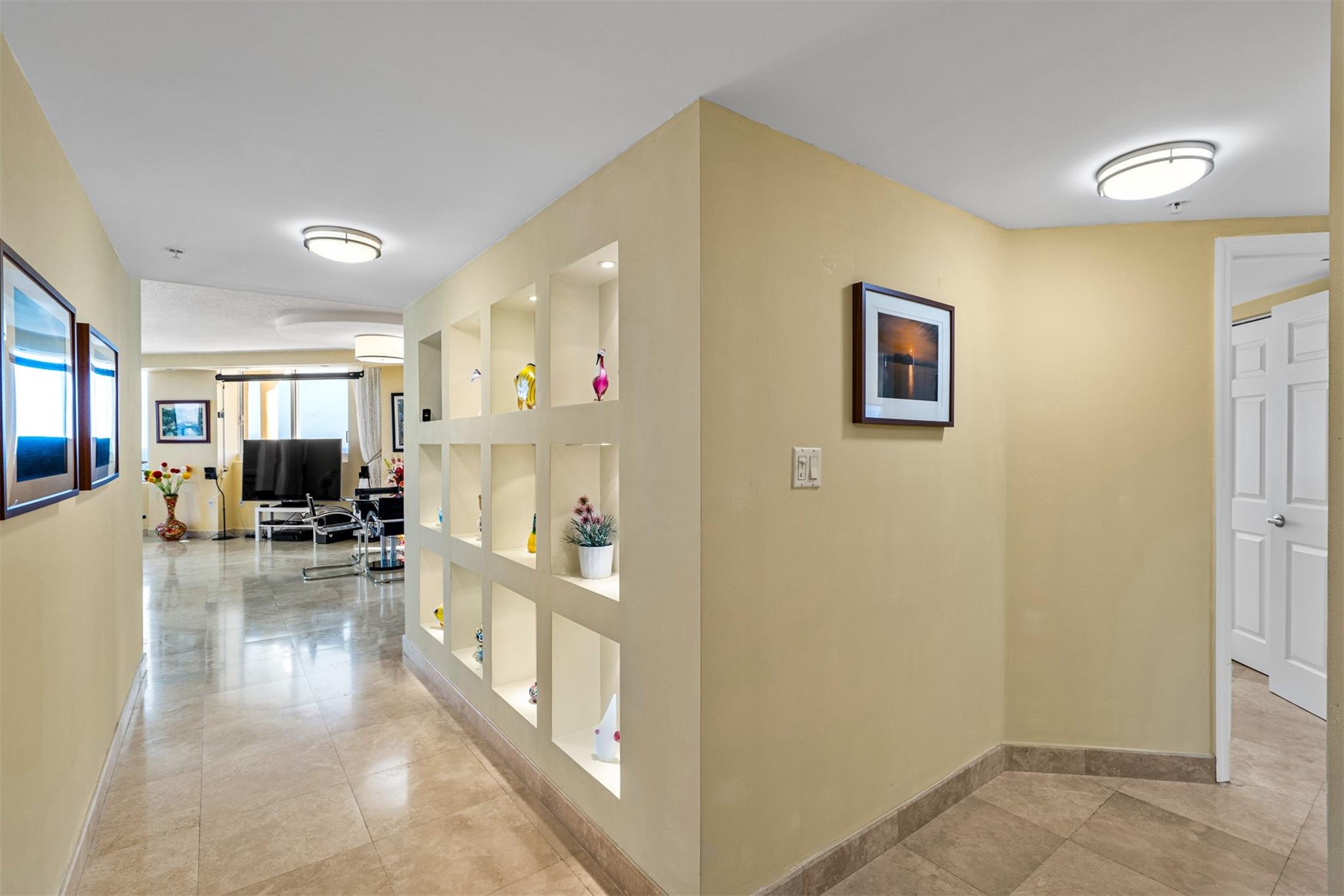 2011 N Ocean Blvd #1601N Fort Lauderdale, FL 33305