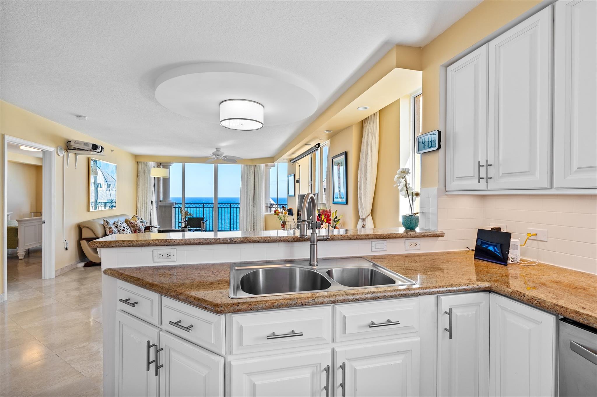 2011 N Ocean Blvd #1601N Fort Lauderdale, FL 33305