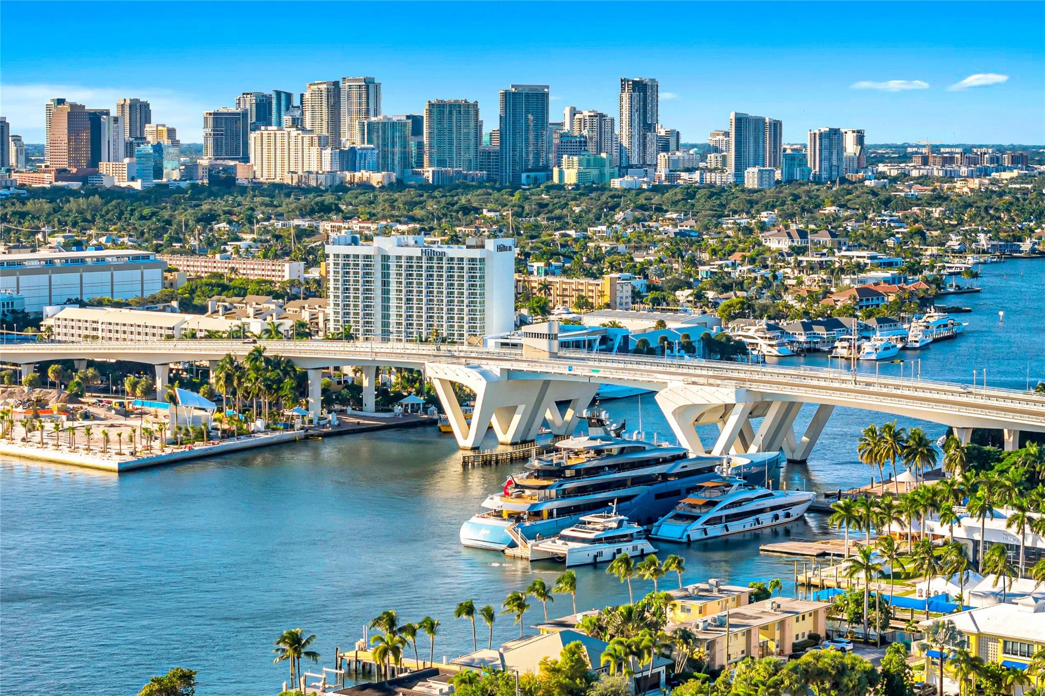 2100 Manatee Dr Fort Lauderdale, FL 33316