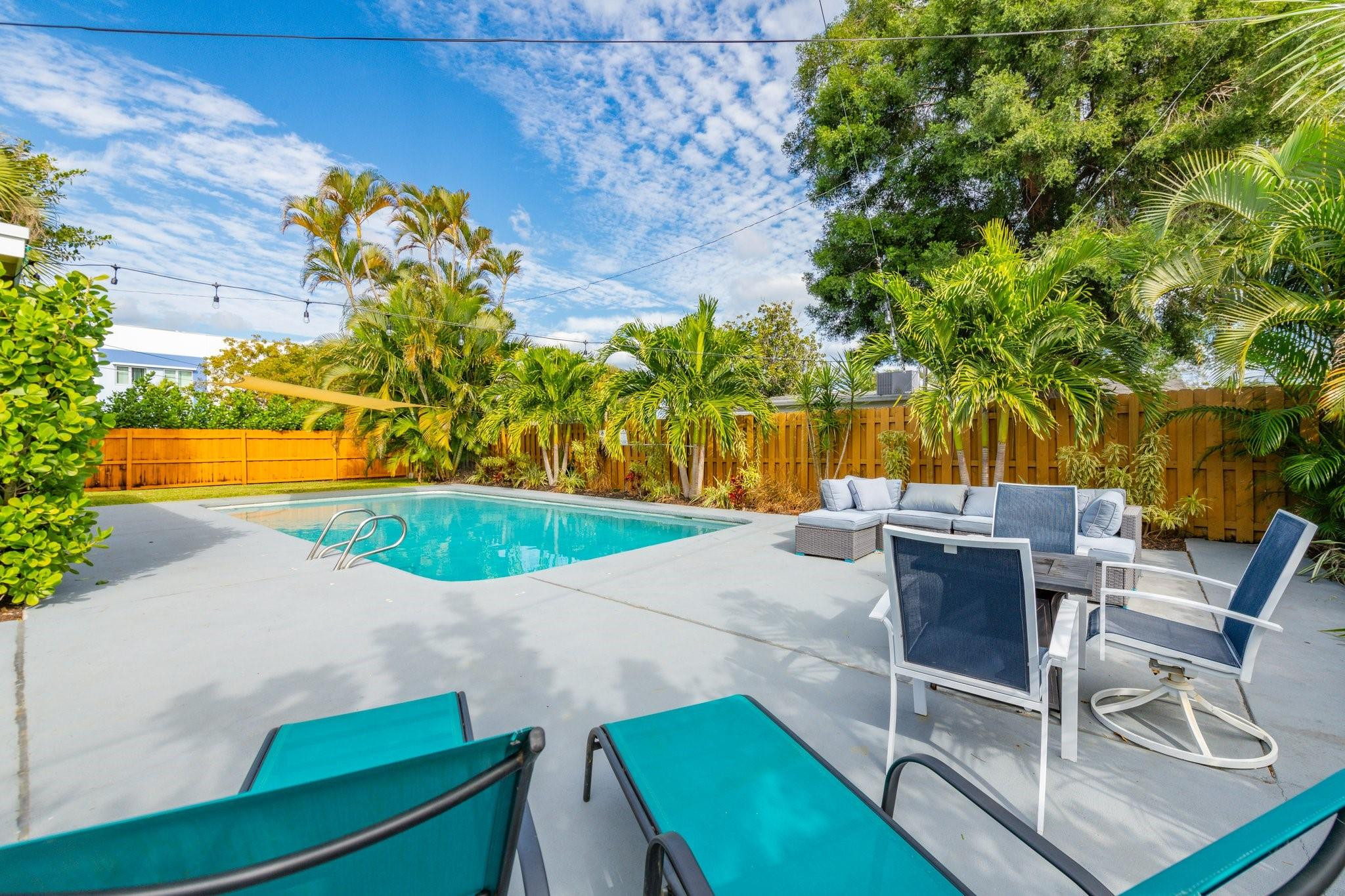 500 Ivy Ave Palm Beach Gardens, FL 33410