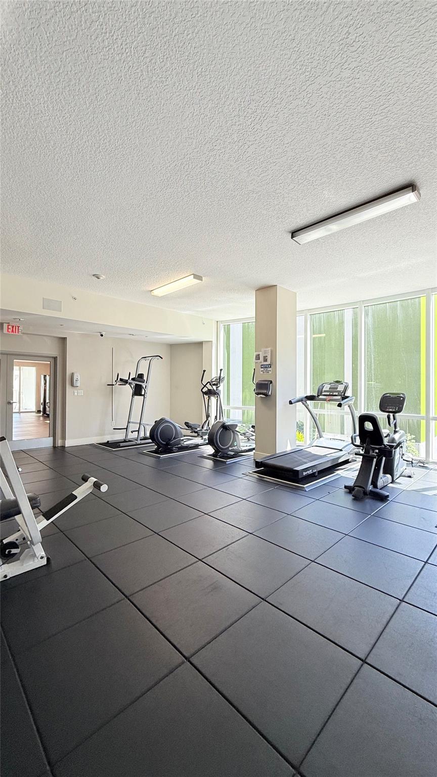 image 23 Biscayne Bay40