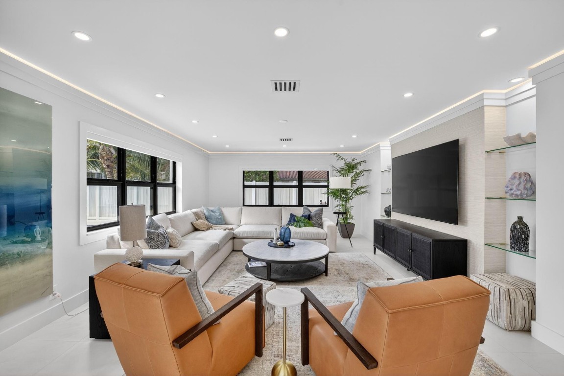 3316 NE 37th Fort Lauderdale, FL 33308