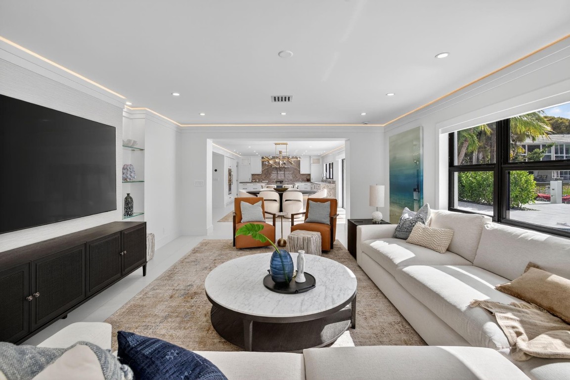 3316 NE 37th Fort Lauderdale, FL 33308