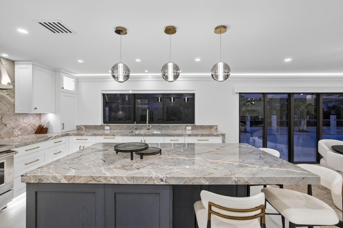 3316 NE 37th Fort Lauderdale, FL 33308