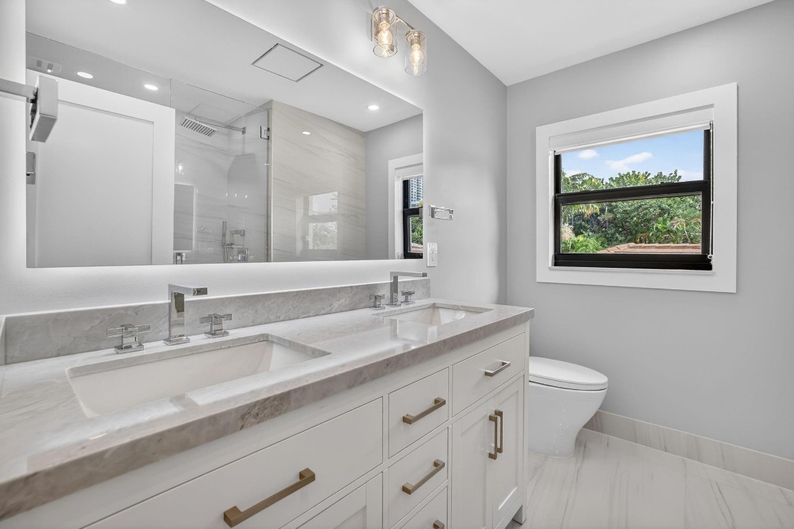 3316 NE 37th Fort Lauderdale, FL 33308