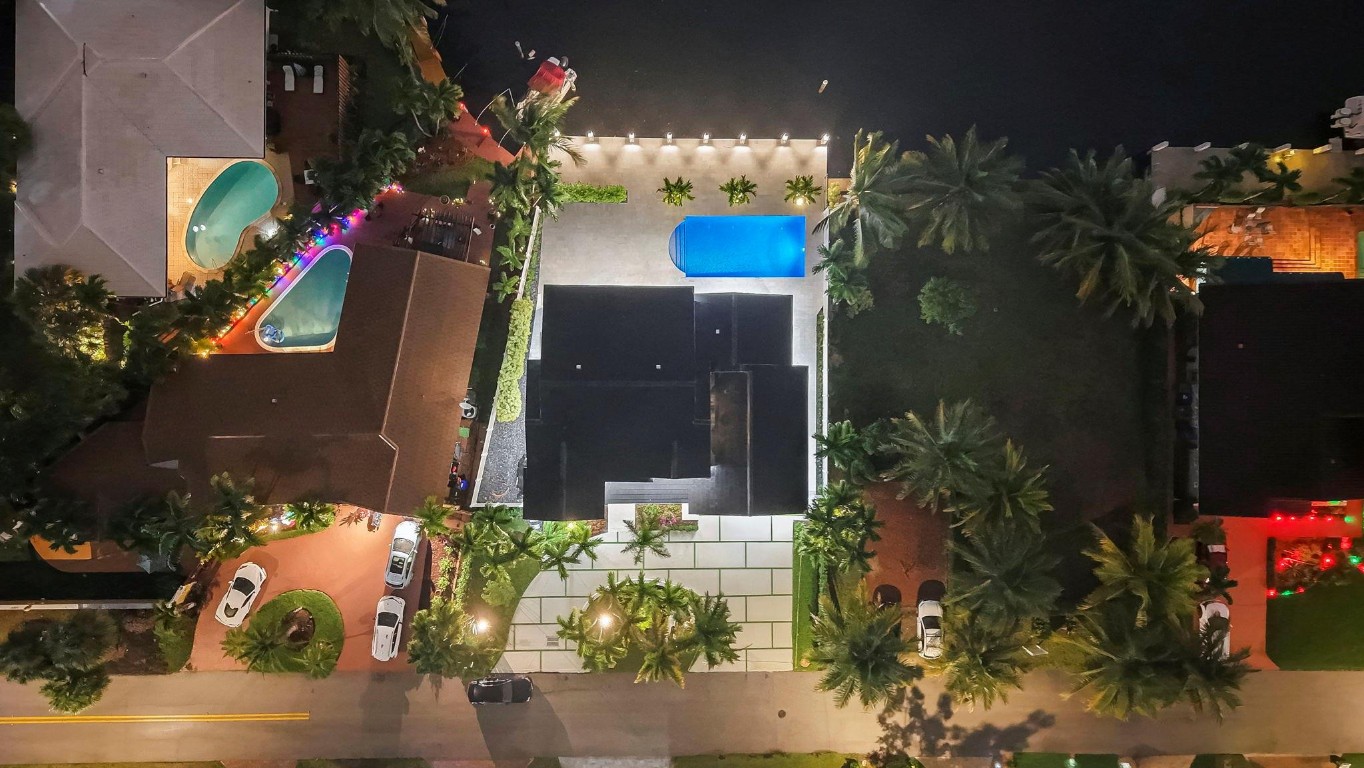 3316 NE 37th Fort Lauderdale, FL 33308