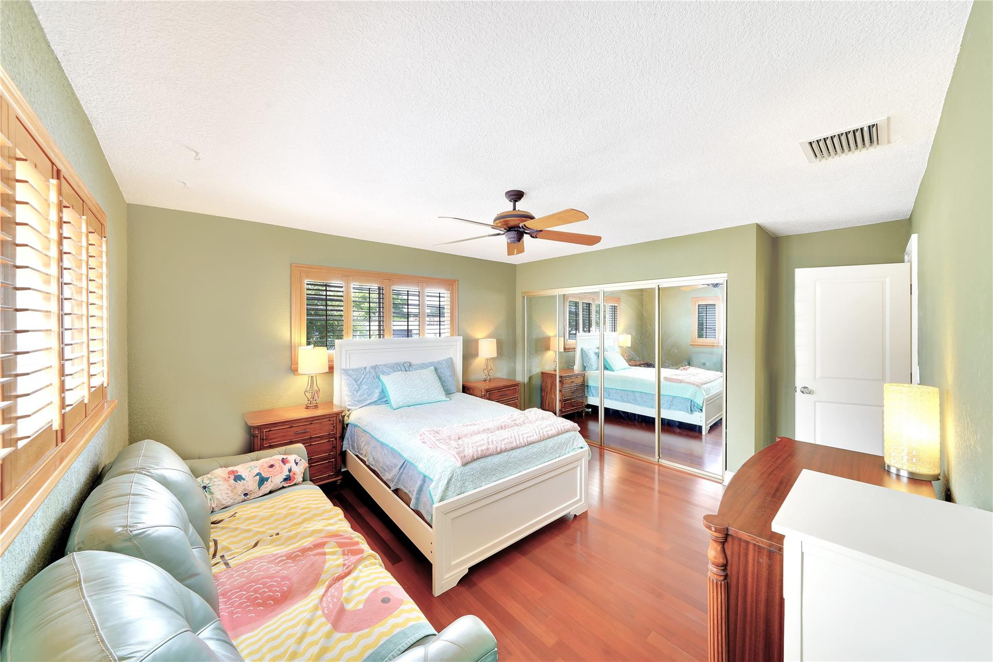 2701 Middle Riv #11 Fort Lauderdale, FL 33306