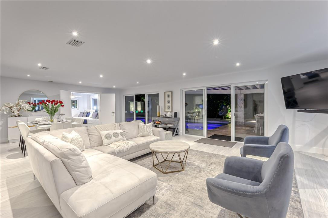 1800 SE Admirals Fort Lauderdale, FL 33316