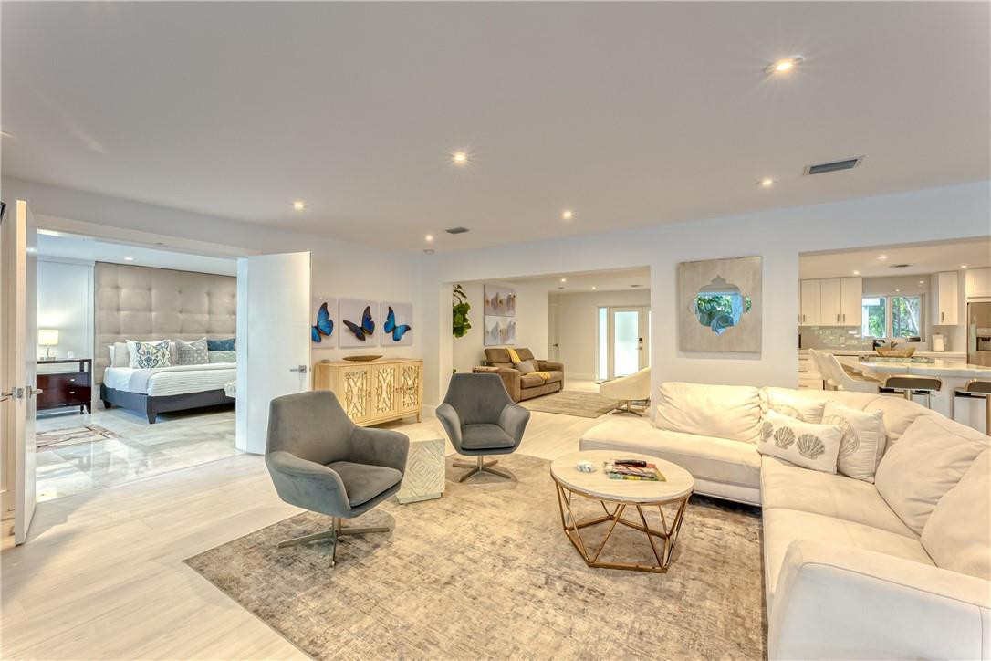 1800 SE Admirals Fort Lauderdale, FL 33316