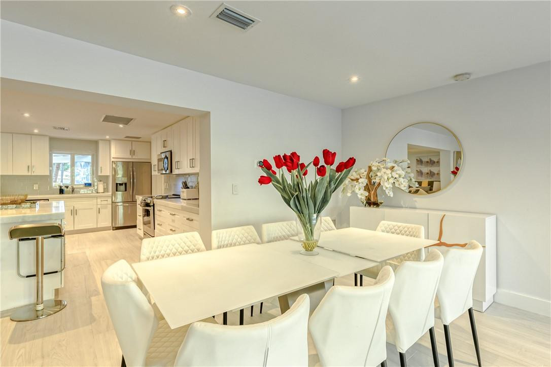 1800 SE Admirals Fort Lauderdale, FL 33316