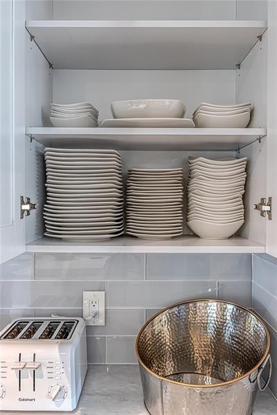 1800 SE Admirals Fort Lauderdale, FL 33316