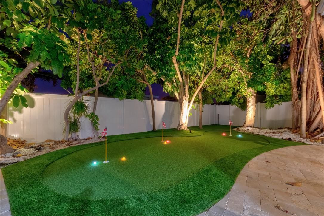 1800 SE Admirals Fort Lauderdale, FL 33316