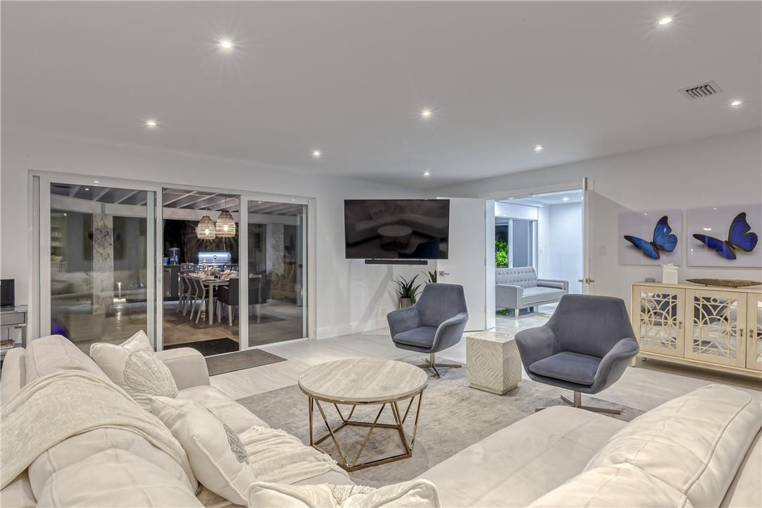 1800 SE Admirals Fort Lauderdale, FL 33316