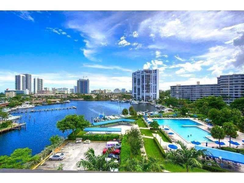 500 Three Iss #L15 Hallandale Beach, FL 33009