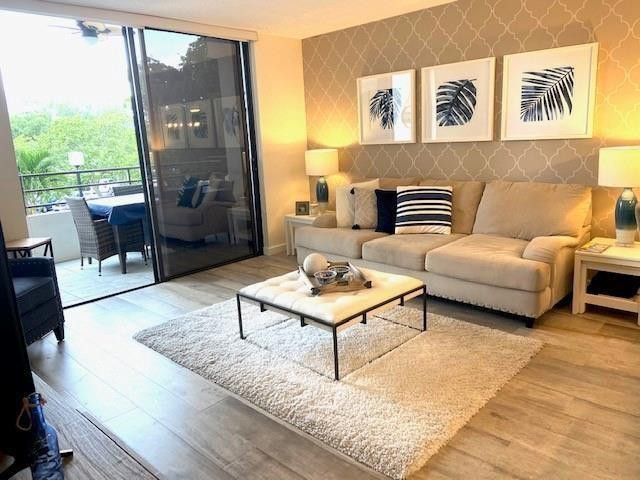 500 Three Iss #L15 Hallandale Beach, FL 33009