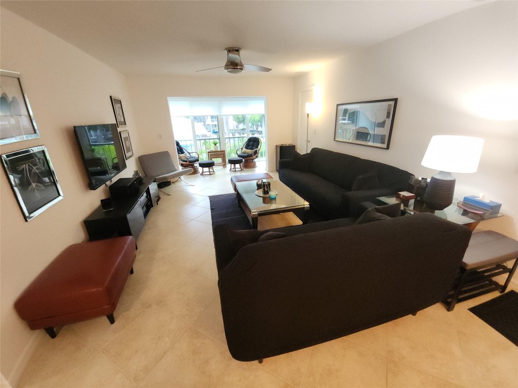 6437 Bay Clb #4 Fort Lauderdale, FL 33308