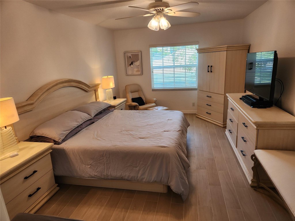 6437 Bay Clb #4 Fort Lauderdale, FL 33308