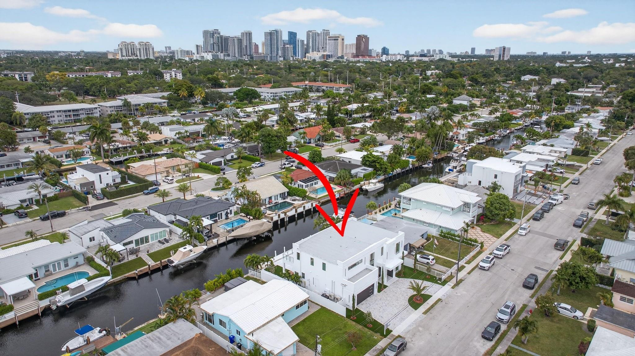 1205 Avocado Fort Lauderdale, FL 33315