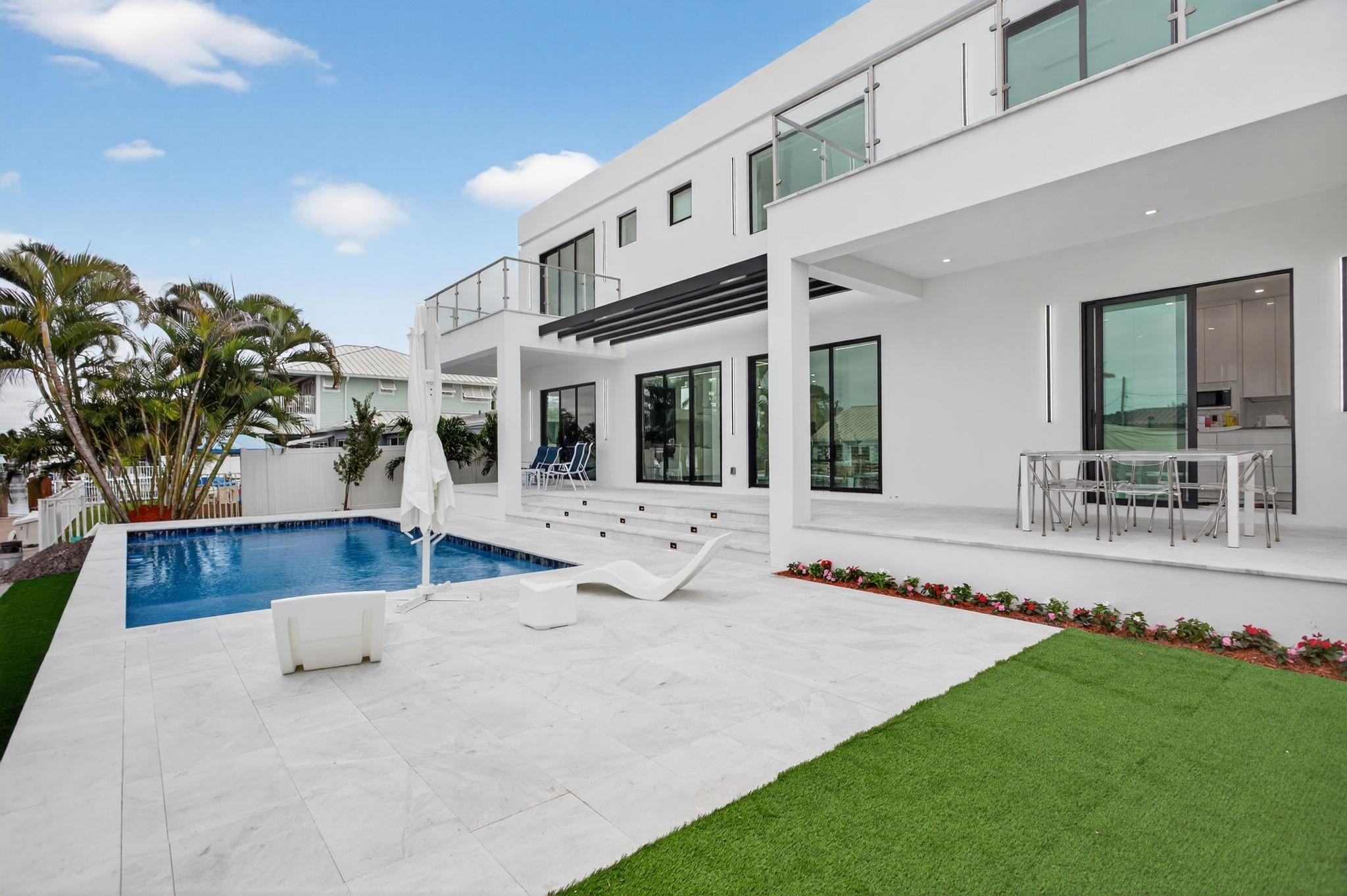 1205 Avocado Fort Lauderdale, FL 33315