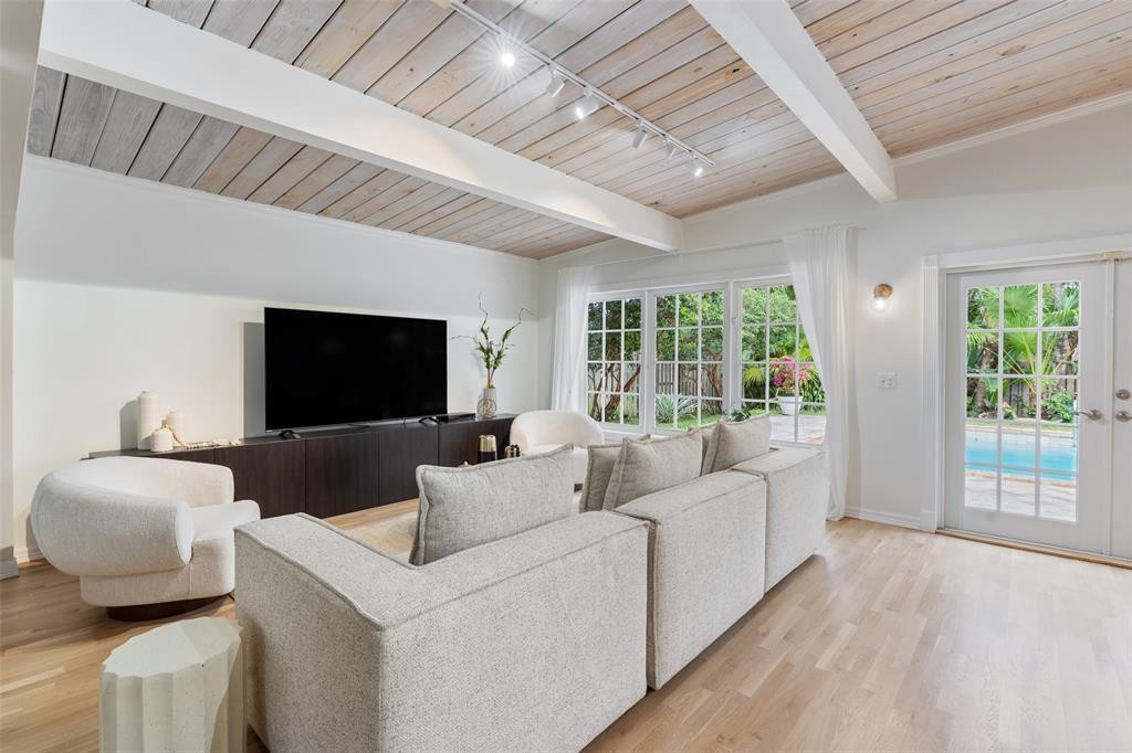 1900 Admirals Fort Lauderdale, FL 33316